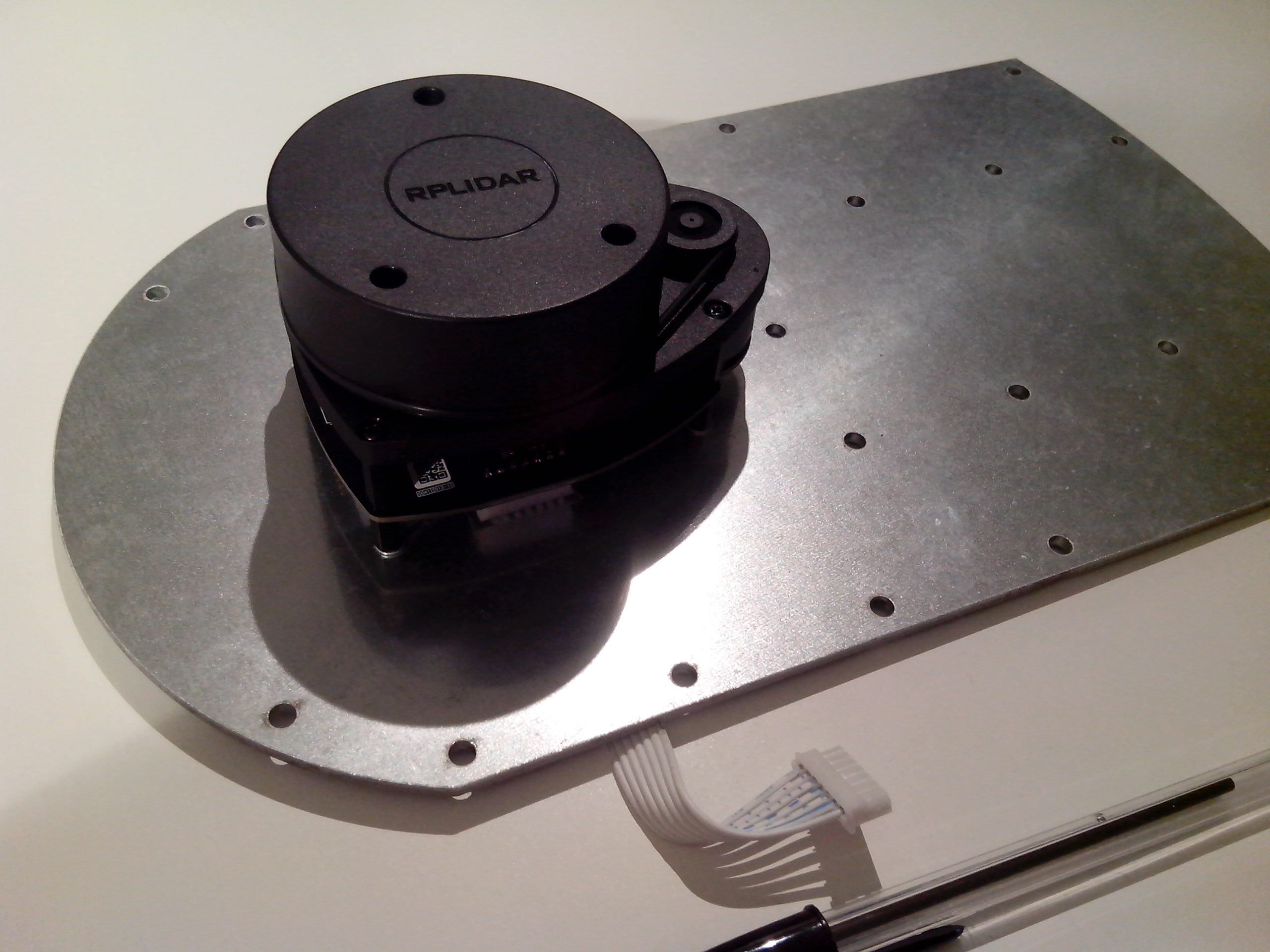 Lidar on chassis top plate