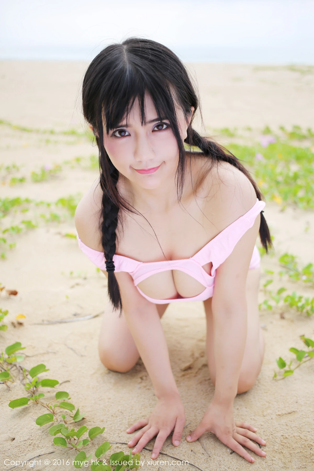 MyGirl美媛馆 Vol.230_巨乳嫩模崔乖艺性感花色比基尼童颜巨乳诱惑写真54P - 4