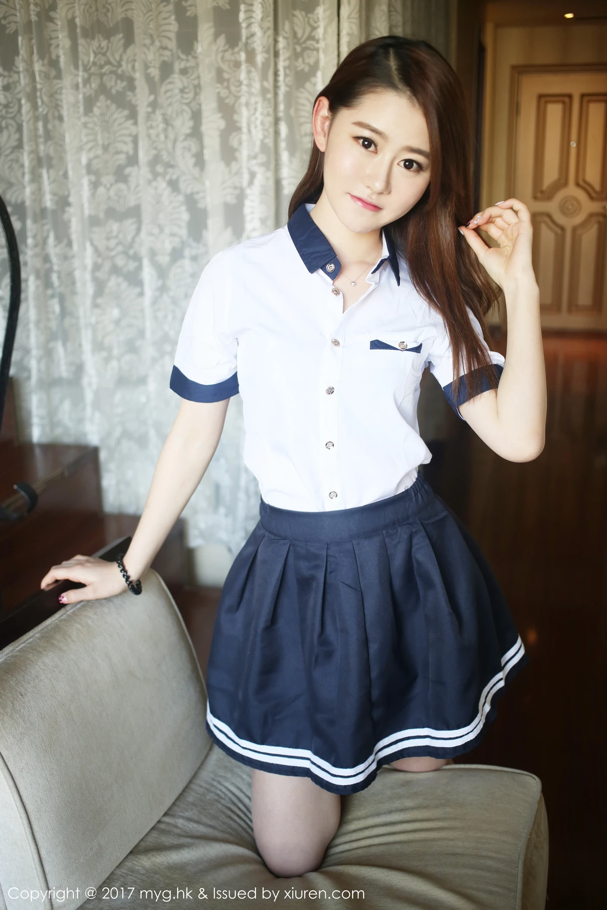 MyGirl美媛馆 Vol.241_养眼嫩模艾然Airan短裙学生装+性感兔女郎完美诱惑写真51P - 6