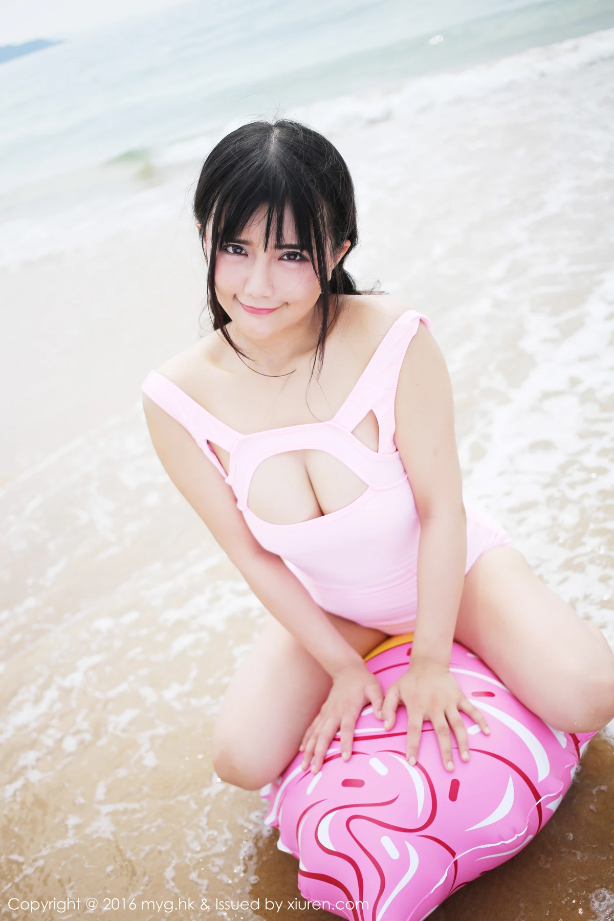 MyGirl美媛馆 Vol.230_巨乳嫩模崔乖艺性感花色比基尼童颜巨乳诱惑写真54P - 3