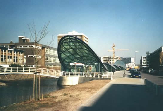 Metrostation Parkweg