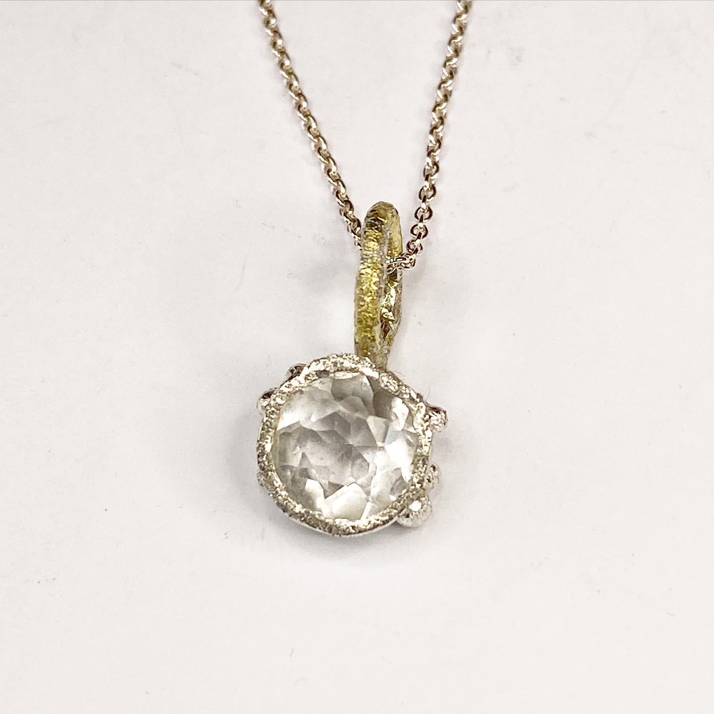 Crystal pendant