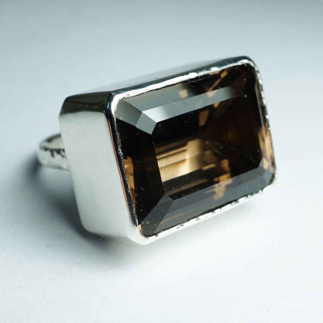 Smoky quartz ring