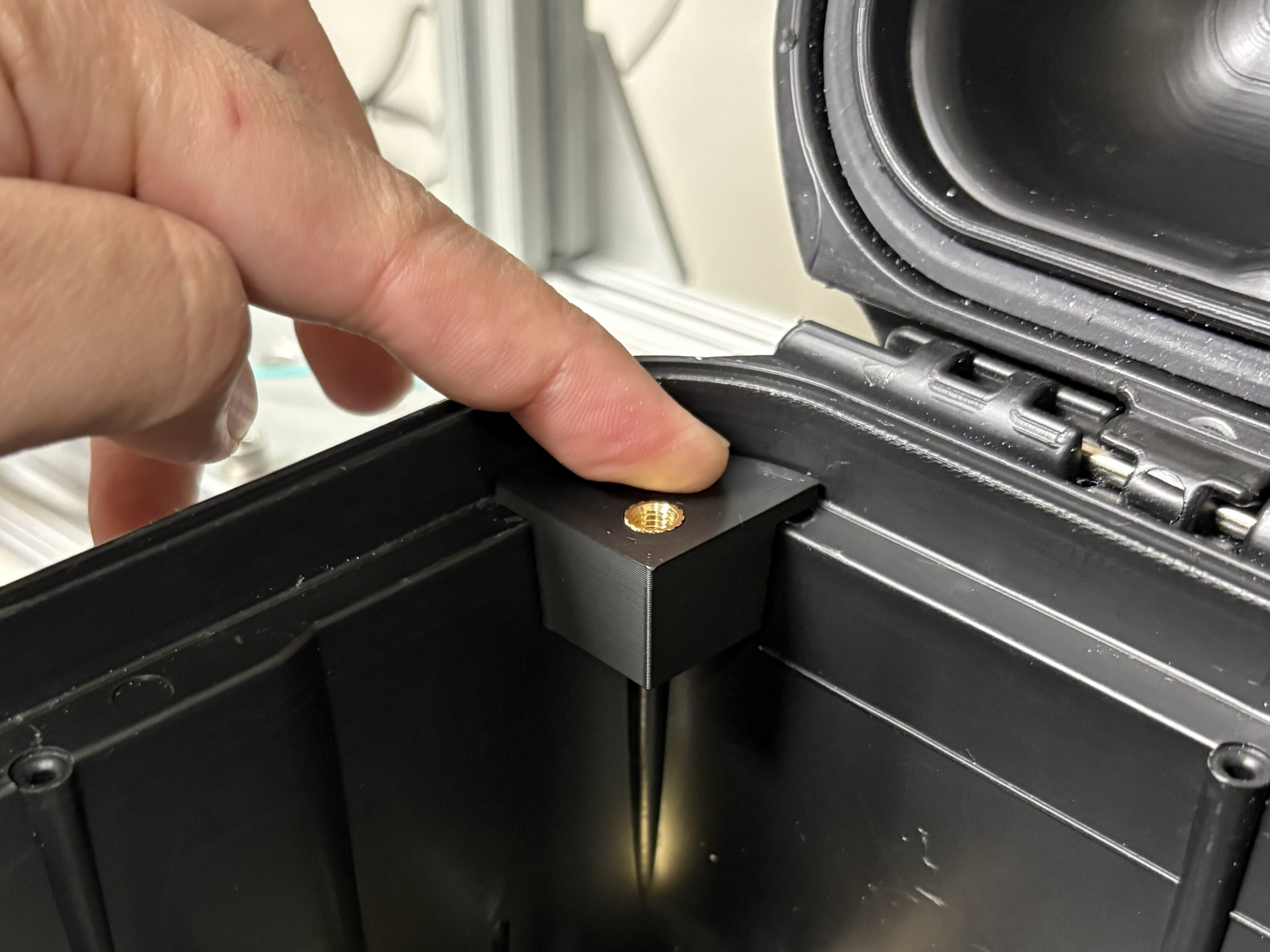 Top interface plate mounting system
