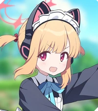 Momoi (Maid) portrait