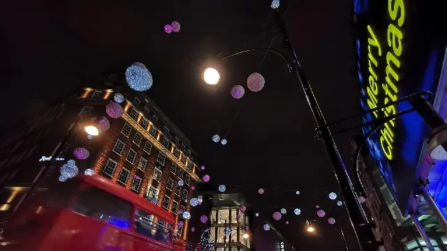 Natale a Londra: luci, mercatini e atmosfere