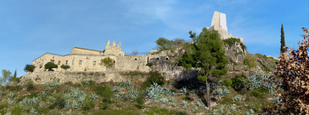 De Gelida a Sant Sadurní d'Anoia pel Puig d'Agulles (100 Cims) i l'avenc de l'Ordal
