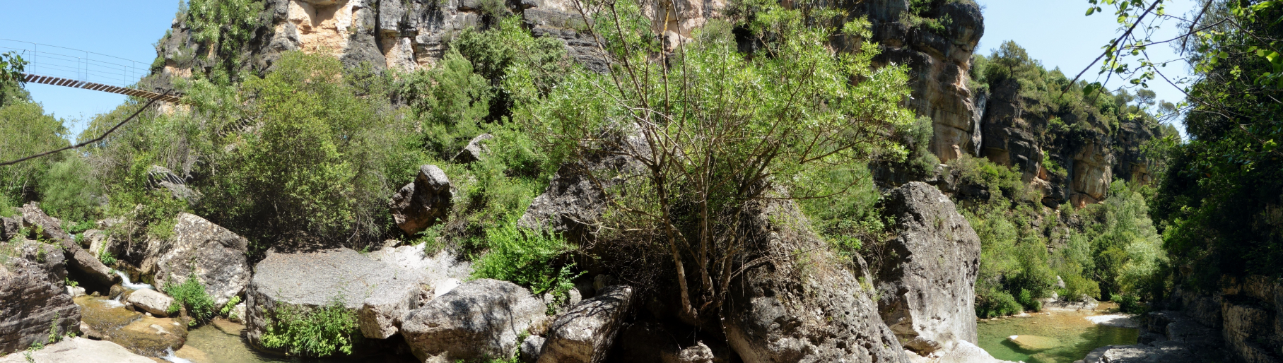 La Riba circular pel camí del Brugent, l'Esqueix, grau l'Escletxa, el Pinetell i el Clot d'en Goda