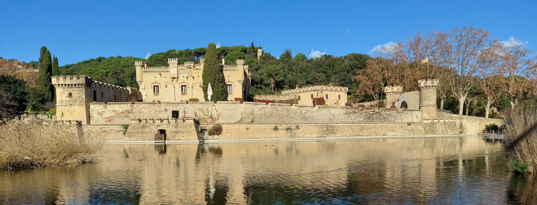 De Caldes d'Estrac a Arenys de Mar pel castell Jalpí