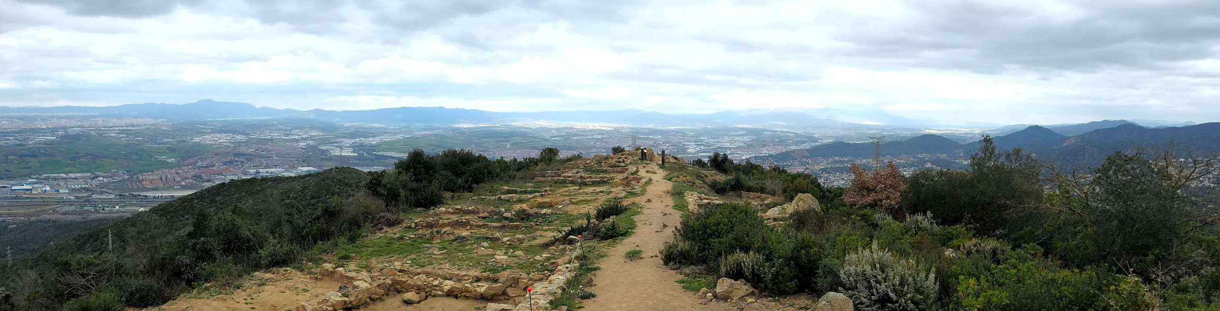 Integral al parc de la Serralada de Marina pel Puig Castellar (100 Cims) i les Maleses
