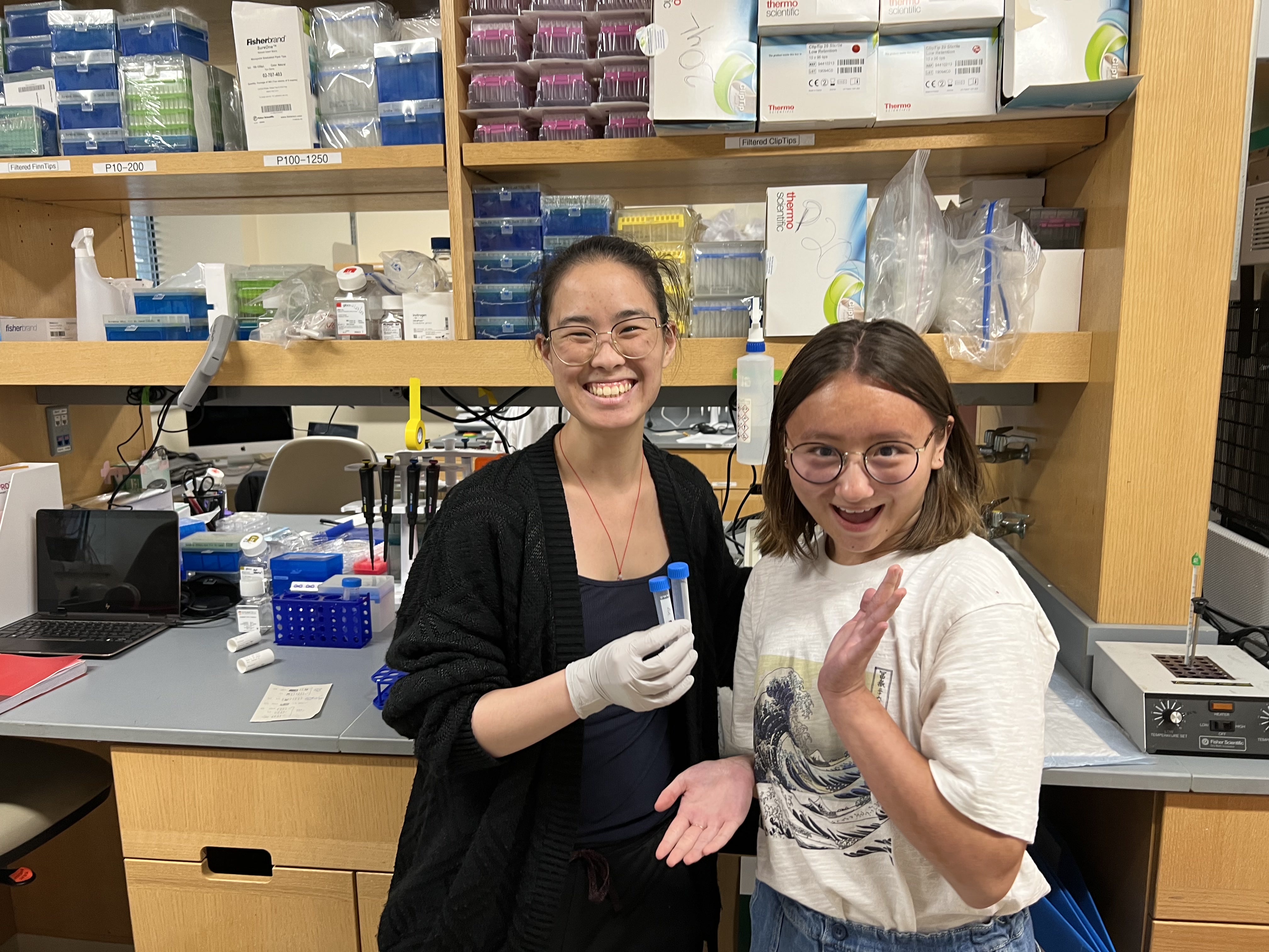 Irena and Sophia posing together in the lab