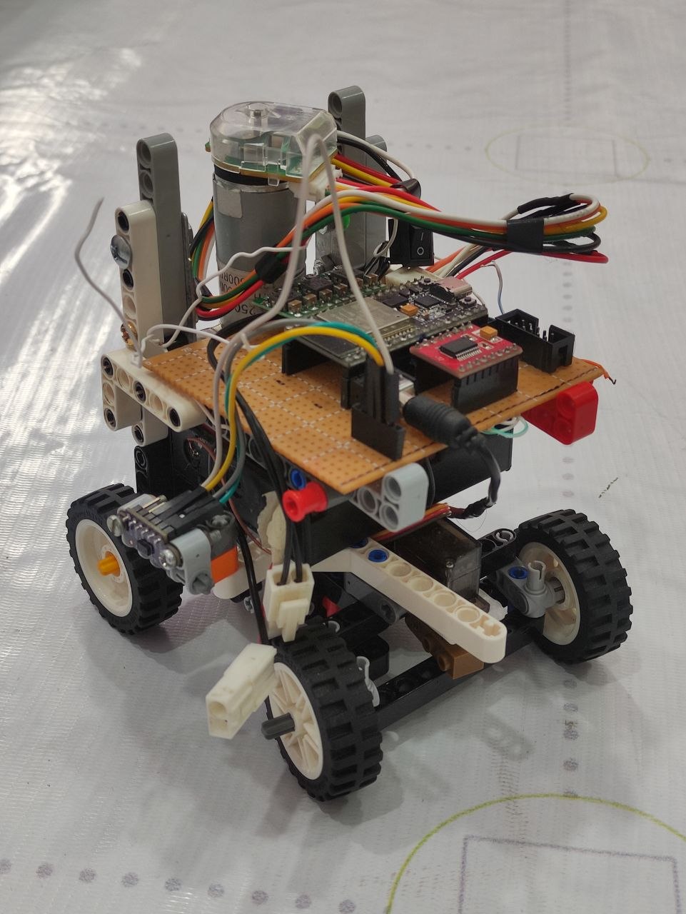 Electronic robot prototype