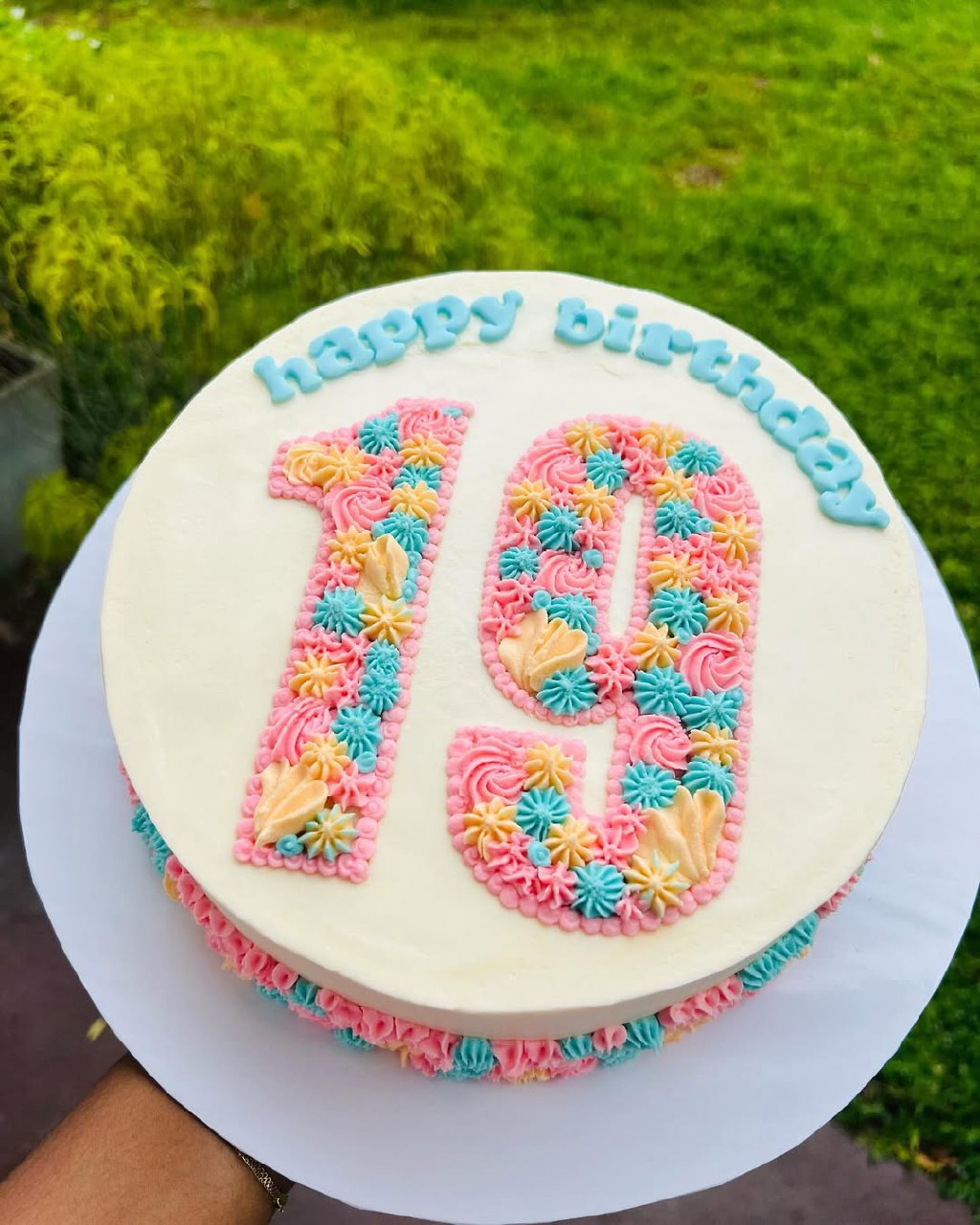 19 level up cake