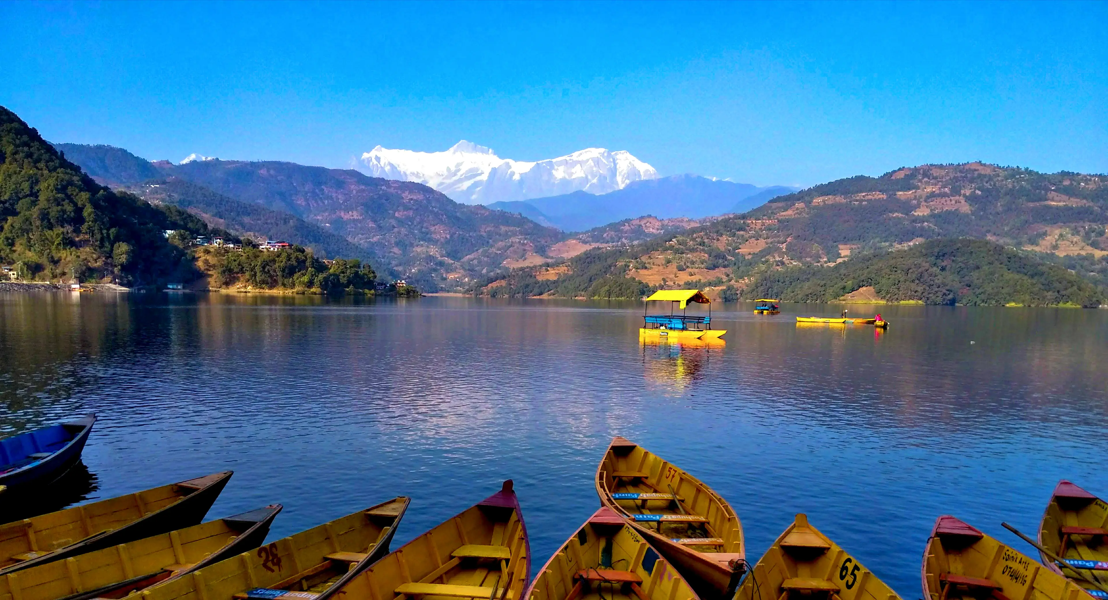 Boating on Begnas Lake 2