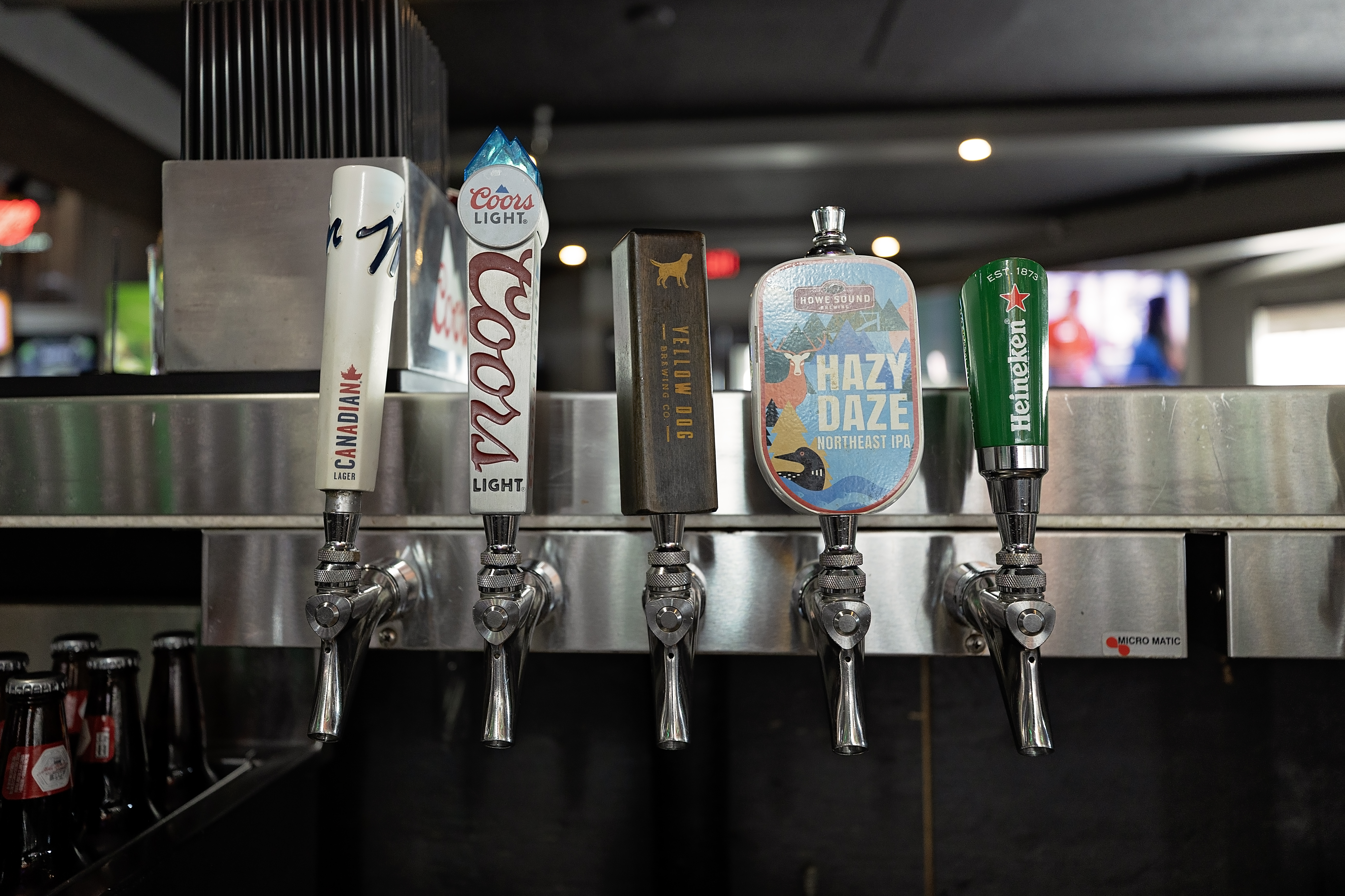 Bar taps