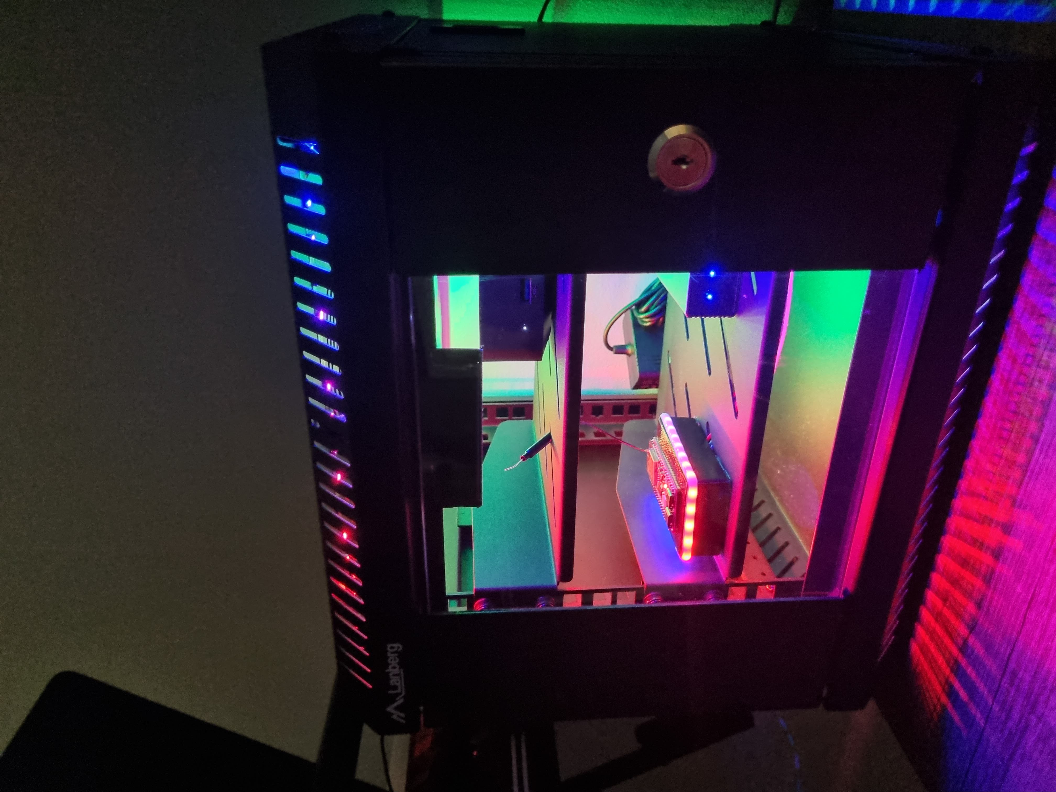 demo