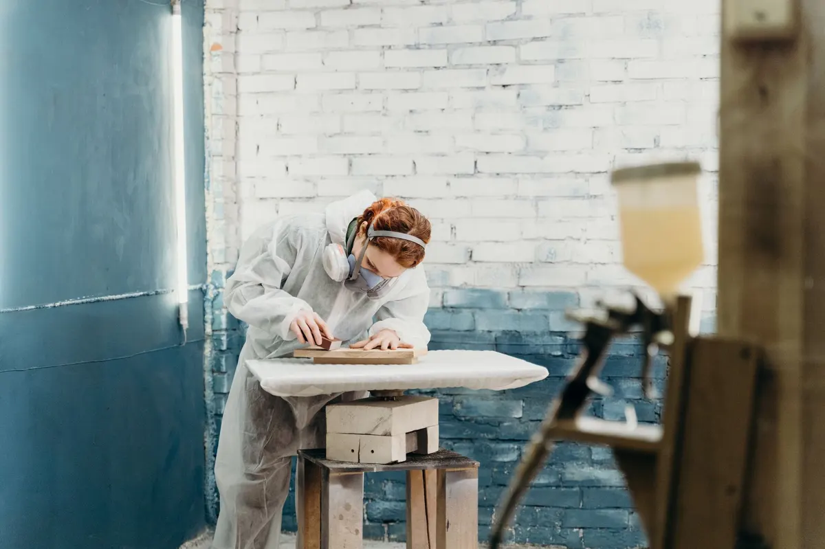 spray painting metal kitchen stand