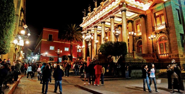 Caminata nocturna