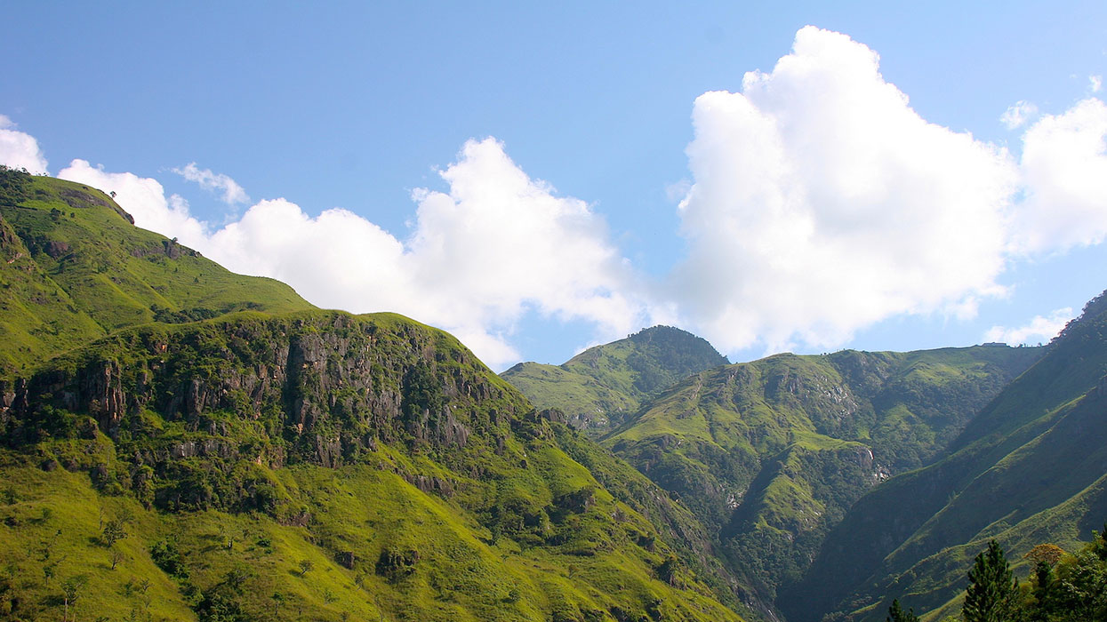 
            <div class='place'>Belihuloya</div>
            <div class='placeinfo'>A charming hillside village situated in the Ratnapura District, approximately 160 kilometres from Colombo is nature's marvel, a miracle of creation blessed with an abundance of waterfalls, streams, nature, cycling trails and numerous opportunities for bird watching and camping.</div>
