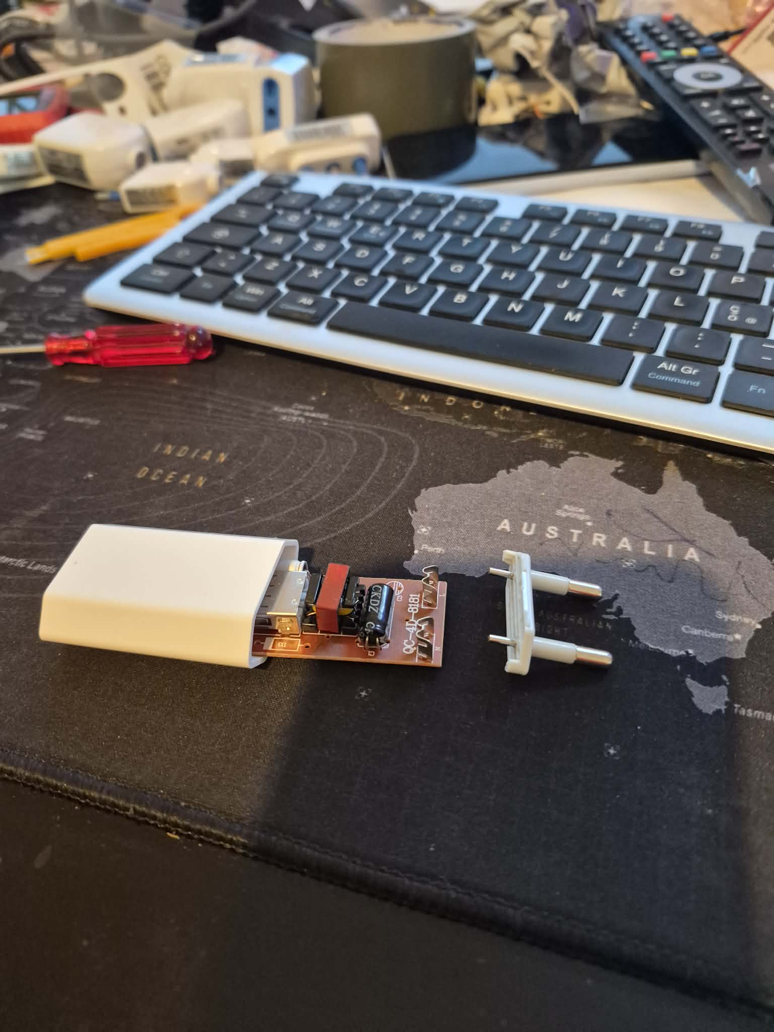 Thermostat assembly 1