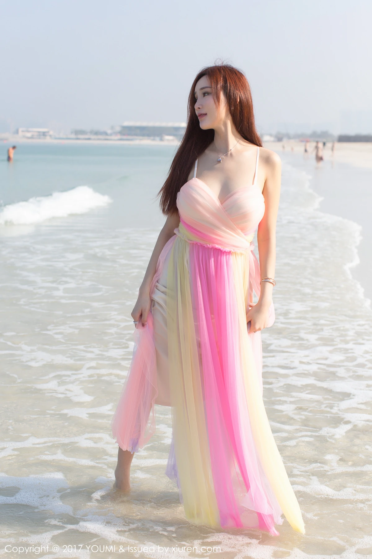 YouMi尤蜜荟 Vol.092_嫩模土肥圆矮挫穷海边沙滩清新唯美风彩色长裙性感写真44P - 3