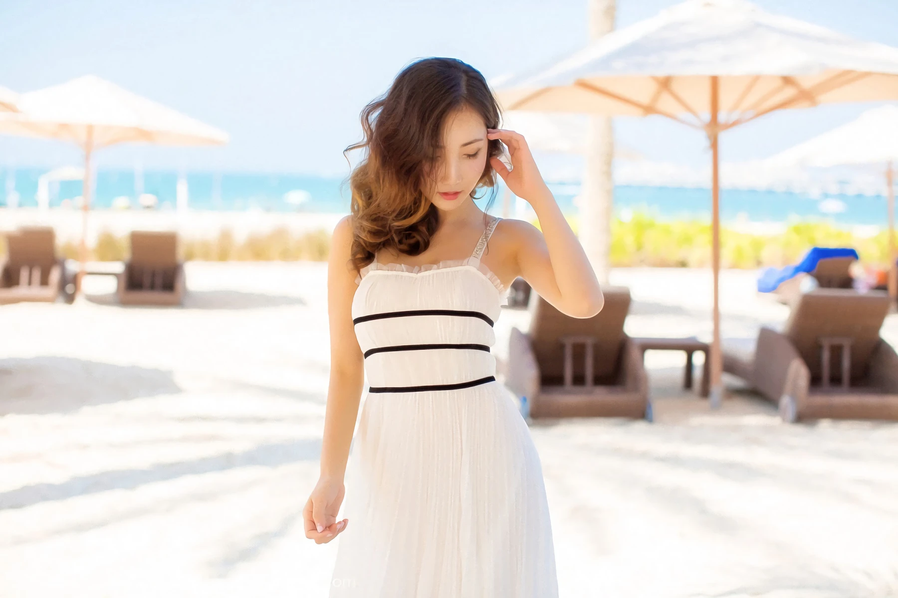 YouMi尤蜜荟 Vol.078_女神Yumi-尤美迪拜旅拍白色比基尼秀完美身材性感写真44P - 4