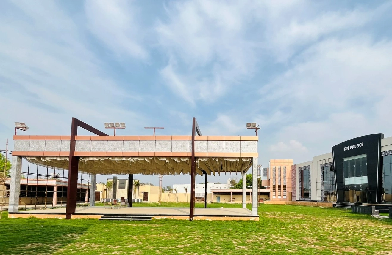 Outdoor Wedding Stage & Lawn Pavilion at DM Palace