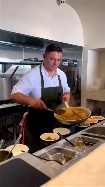 Chef Demo — Cooking Line in Action