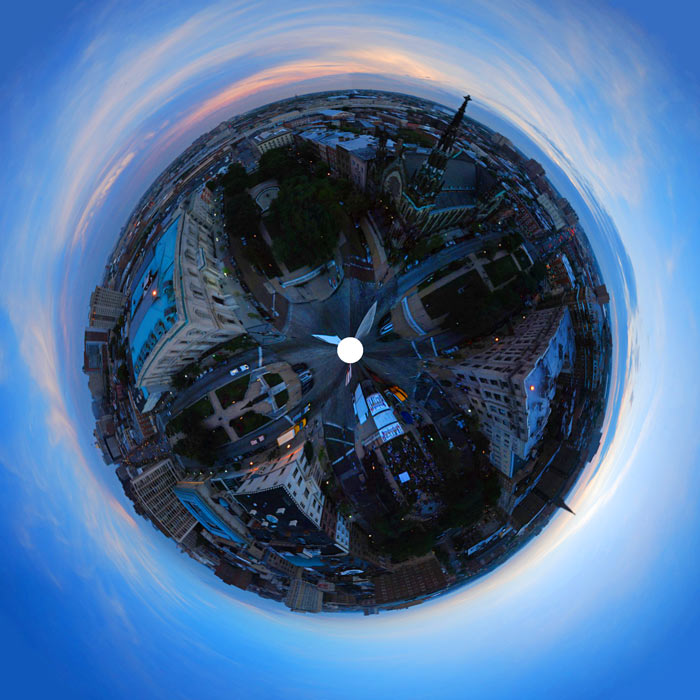 Photo – Globe – Baltimore Washington Monument