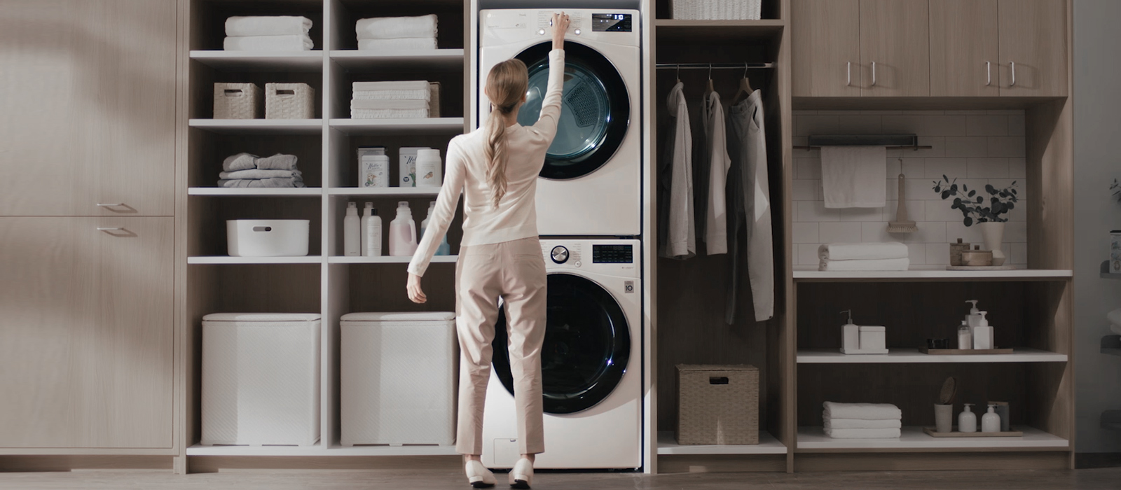 LG WashTower® merkezi dolandyryş bilen