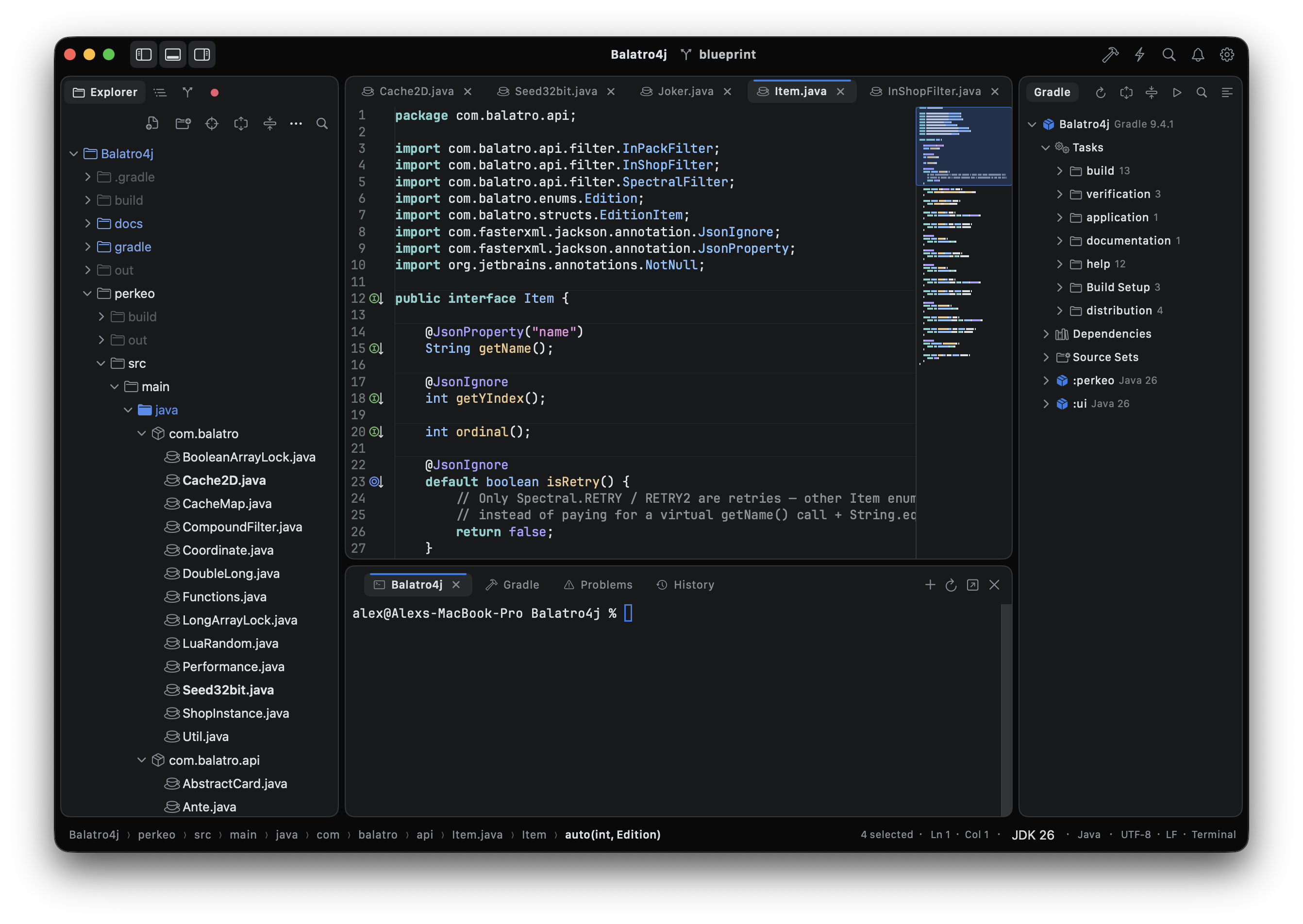 Umbra with project explorer, Java editor, integrated terminal, and Gradle tool window