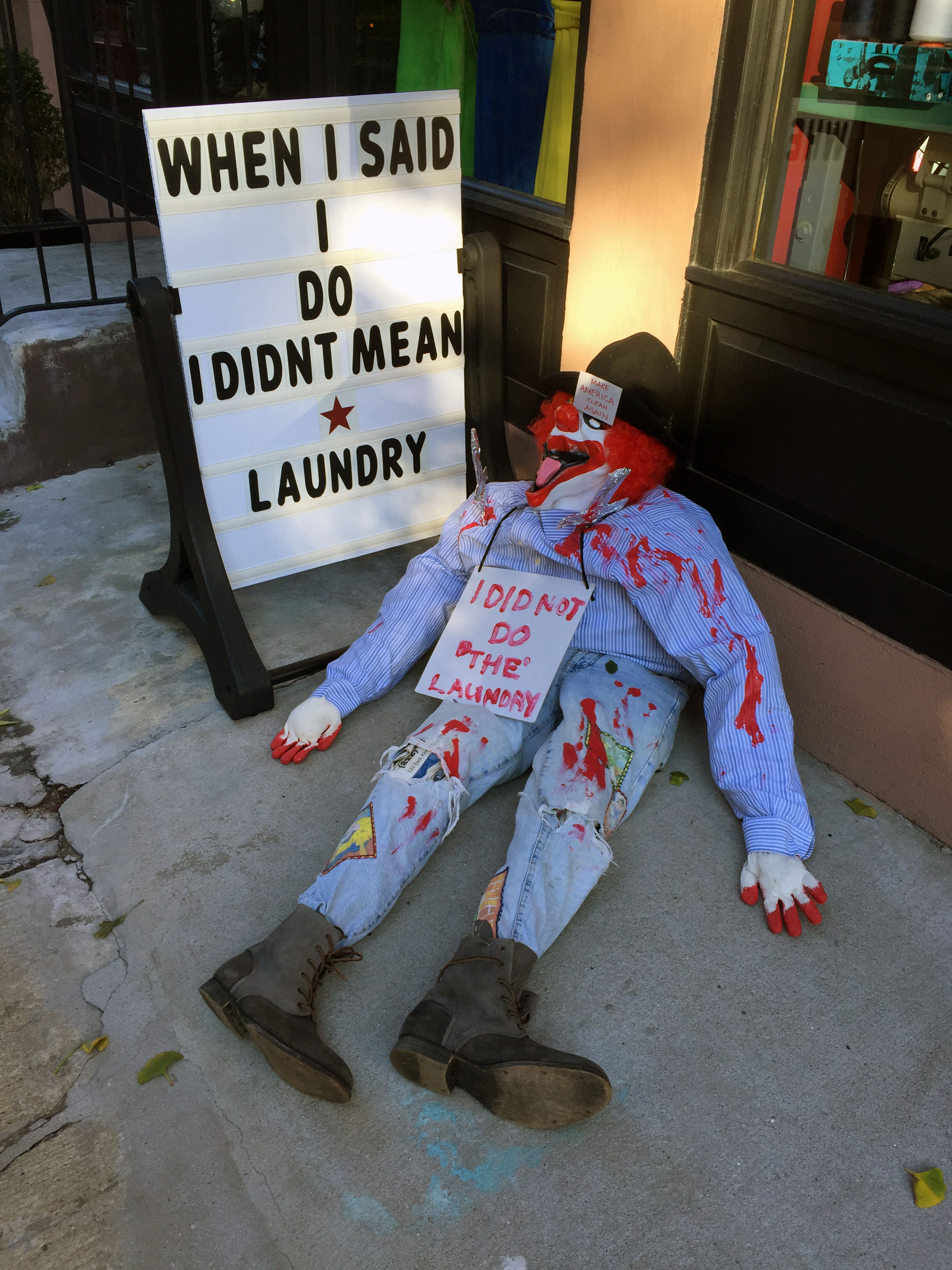 Dead clown laundromat