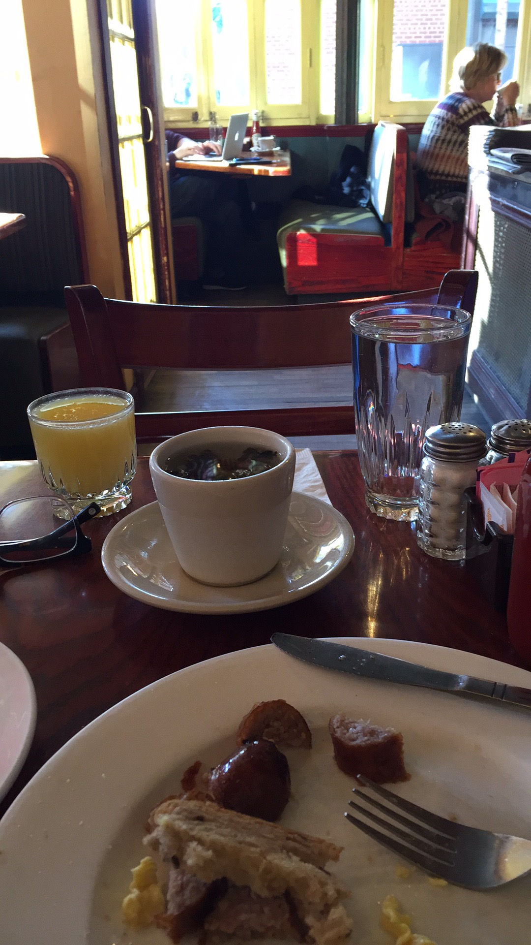 Bus Stop brekky