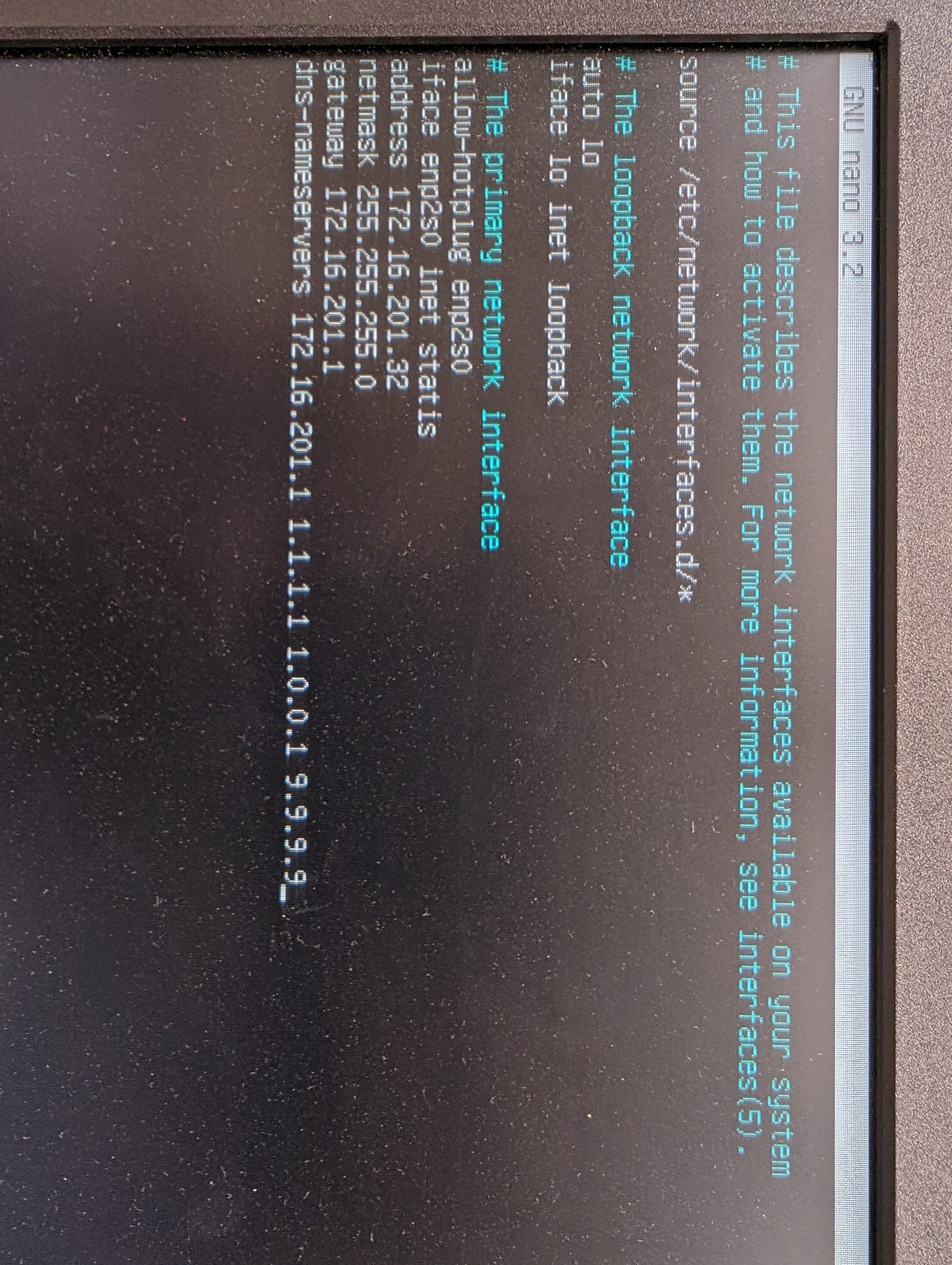 https://raw.githubusercontent.com/algues111/docs-cfc/main/docs/source/images/M391/interfaces-debian.jpg