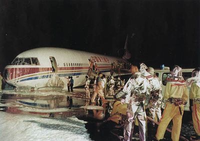 怀念英雄客机——回首1998年东方航空586号班机事件- 杂谈