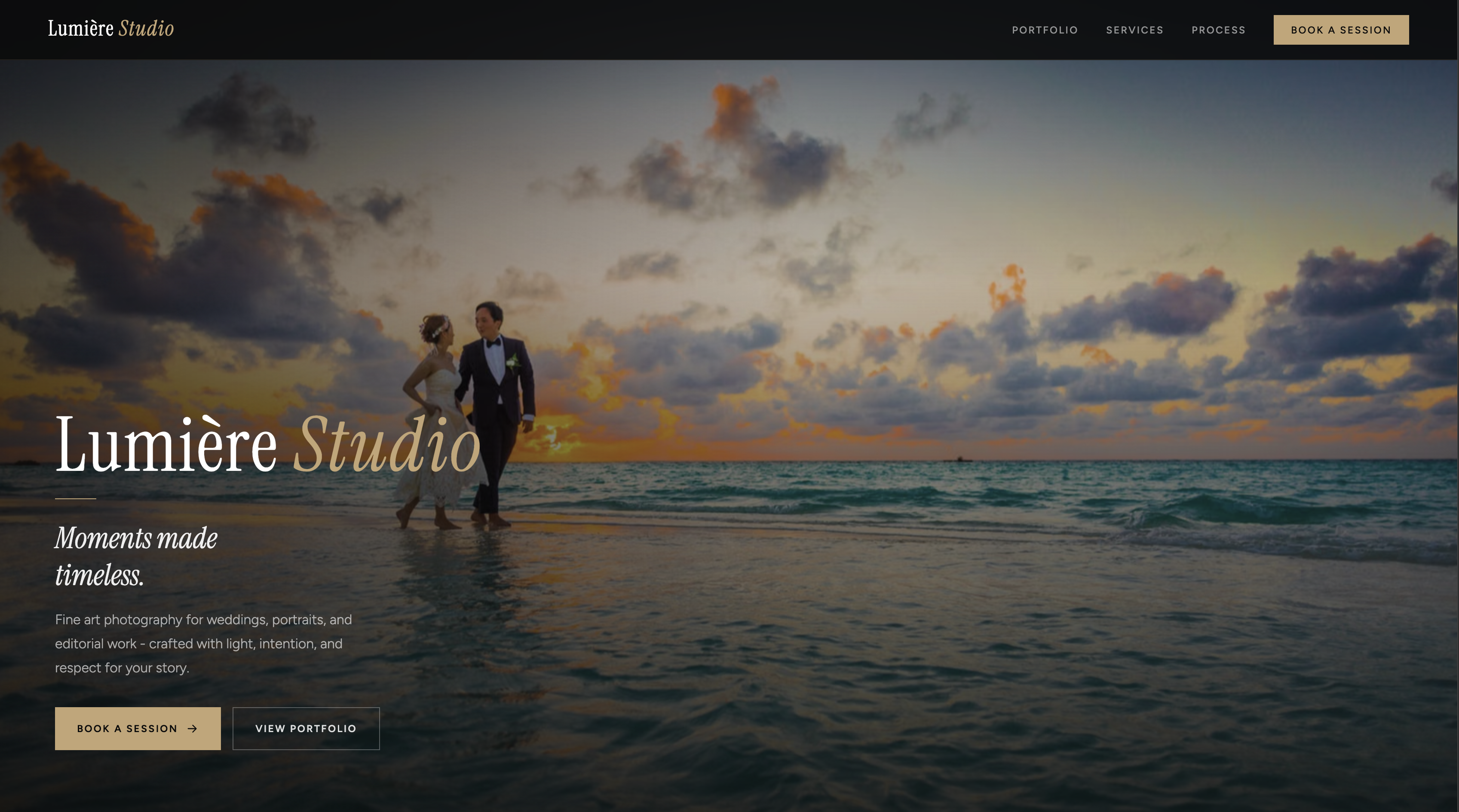 Photographer website template preview: portfolio and booking sections