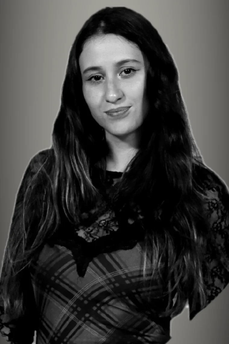 Retrato en blanco y negro de Claudia Salcedo
