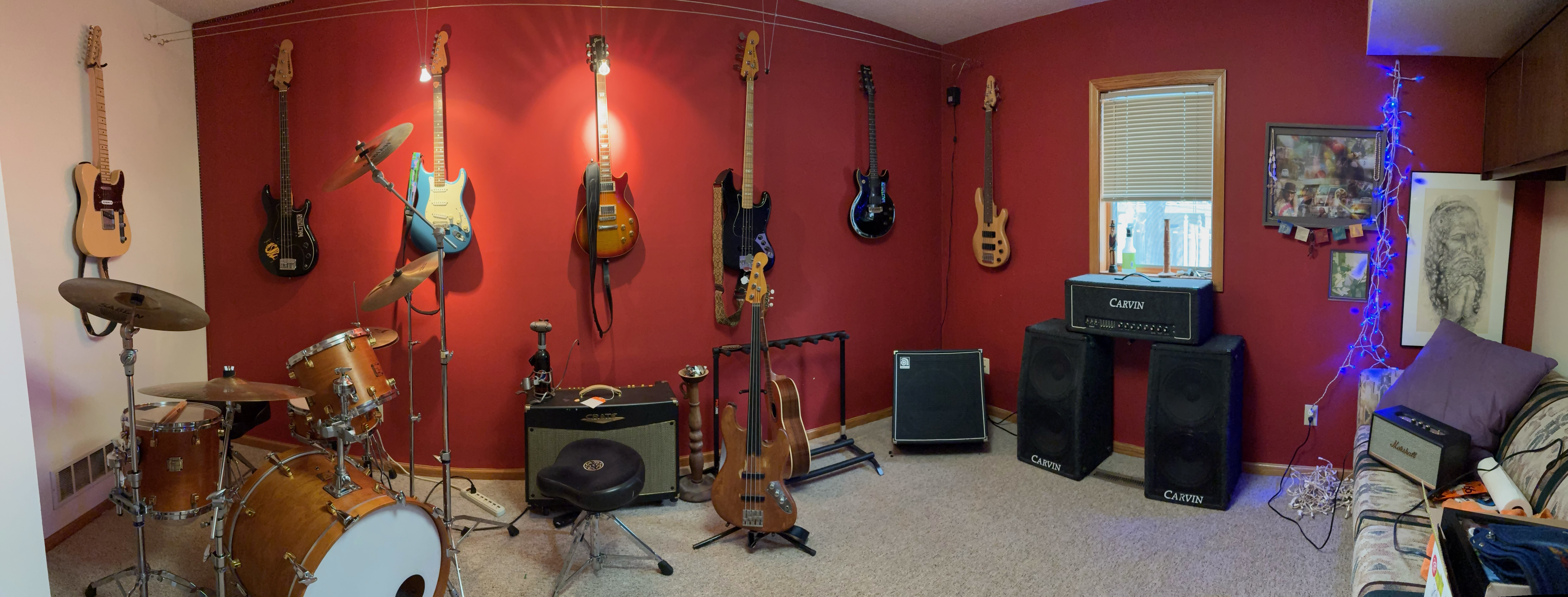 Andrew Eklund home studio