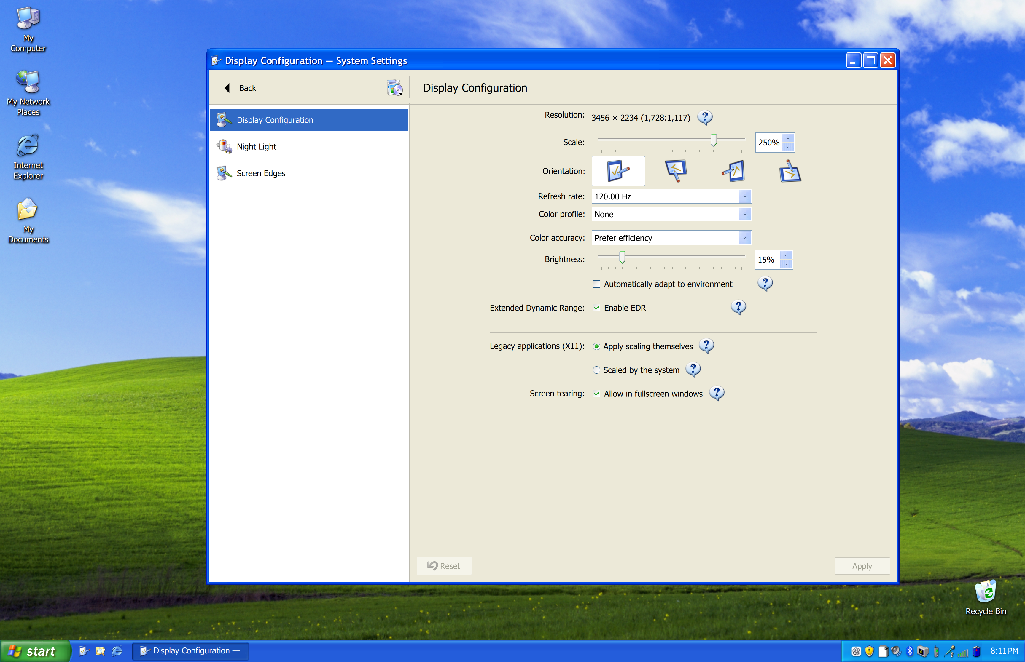 The desktop at 250% display scaling
