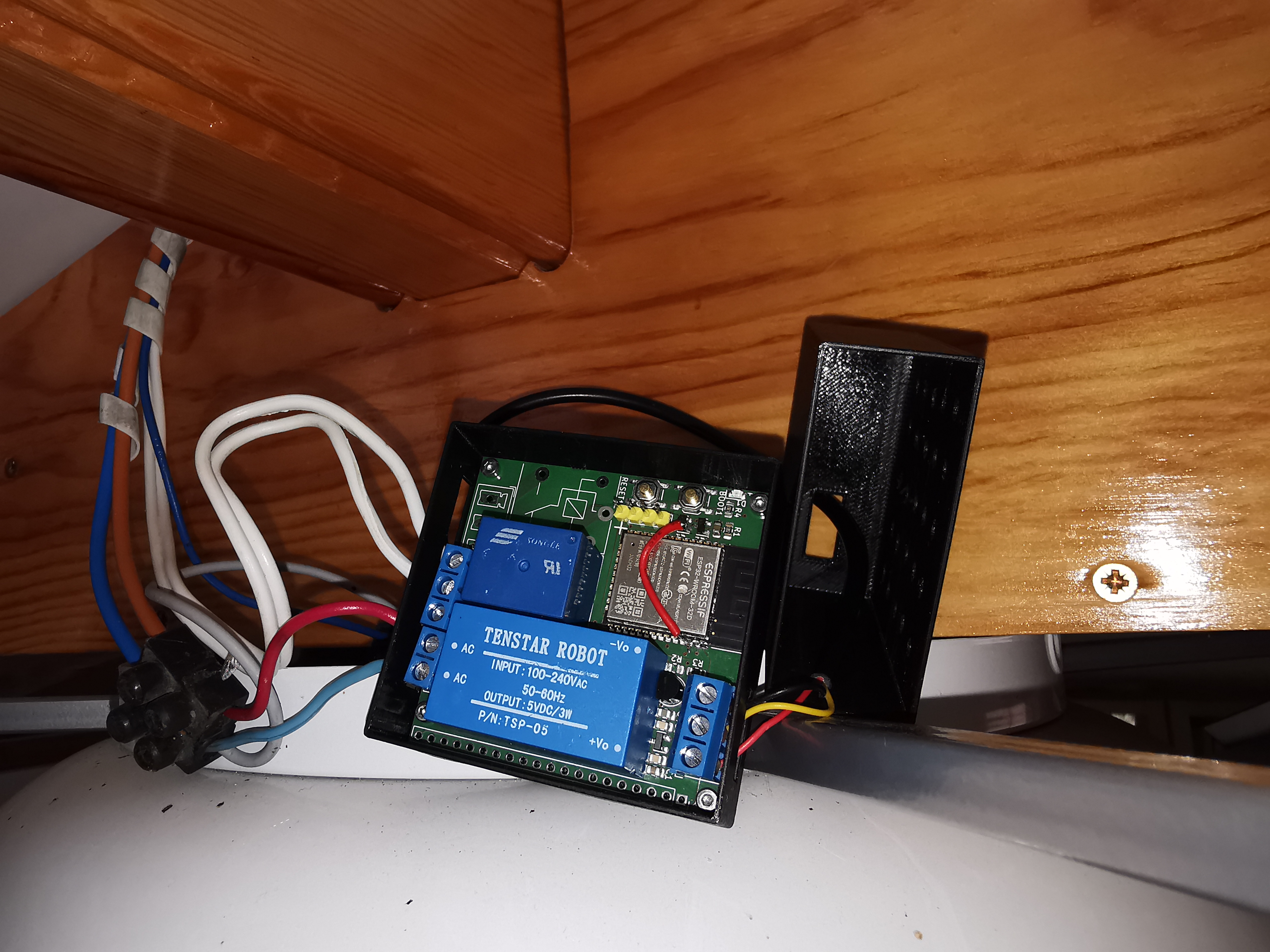 Esp32-temp, from the project README