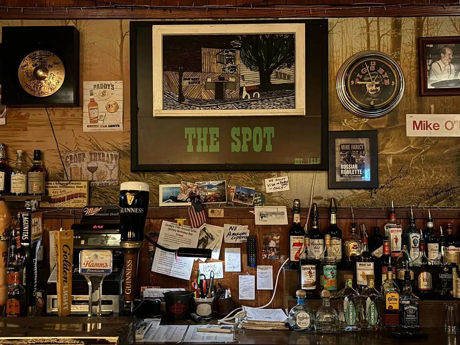 What's the oldest bar in Minnesota?