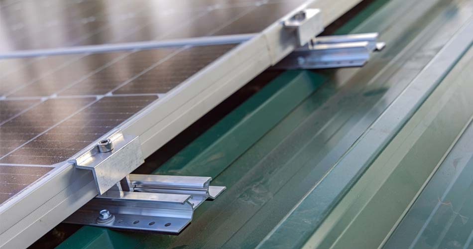 Telhado ideal para energia solar: o que realmente importa na prática