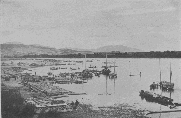 「吉林に於ける松花江」のキャプション付きの写真