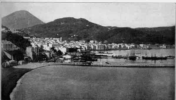 「第32図 サレルノ、イタリア」のキャプション付きの図