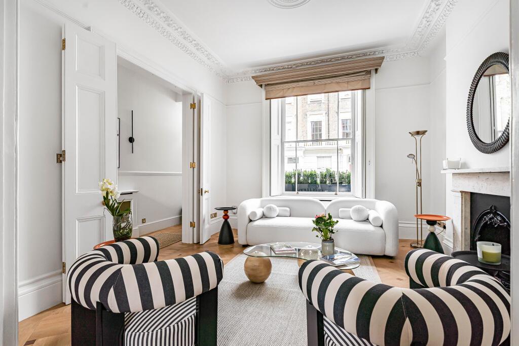 Double reception room at Cambridge Street