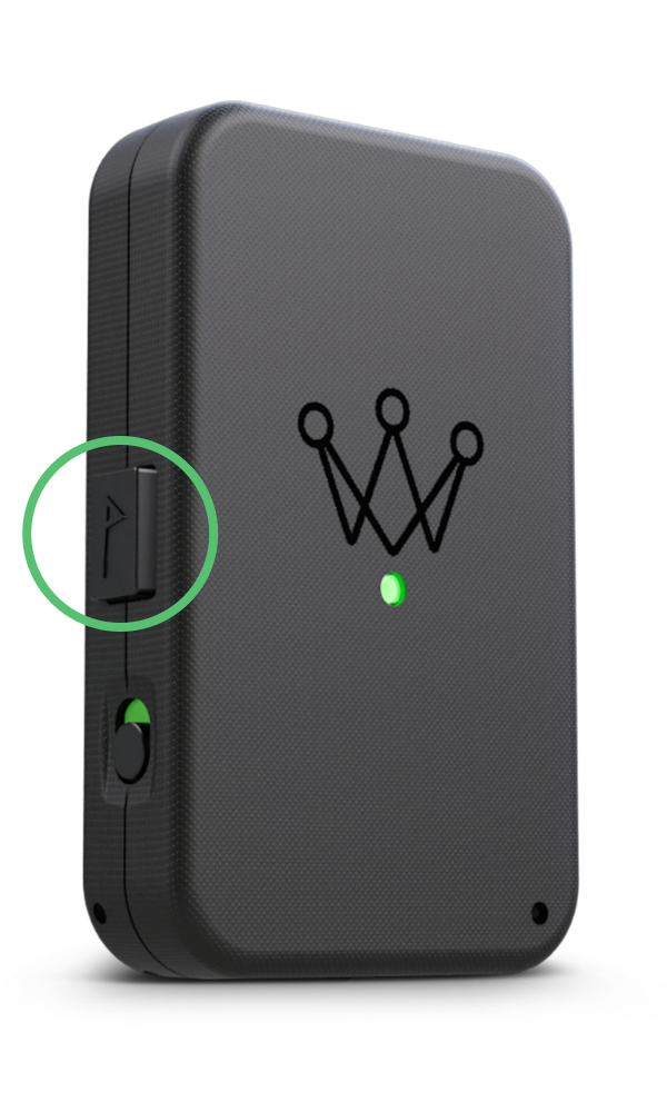 Arccos Air device with the pin-marking button highlighted