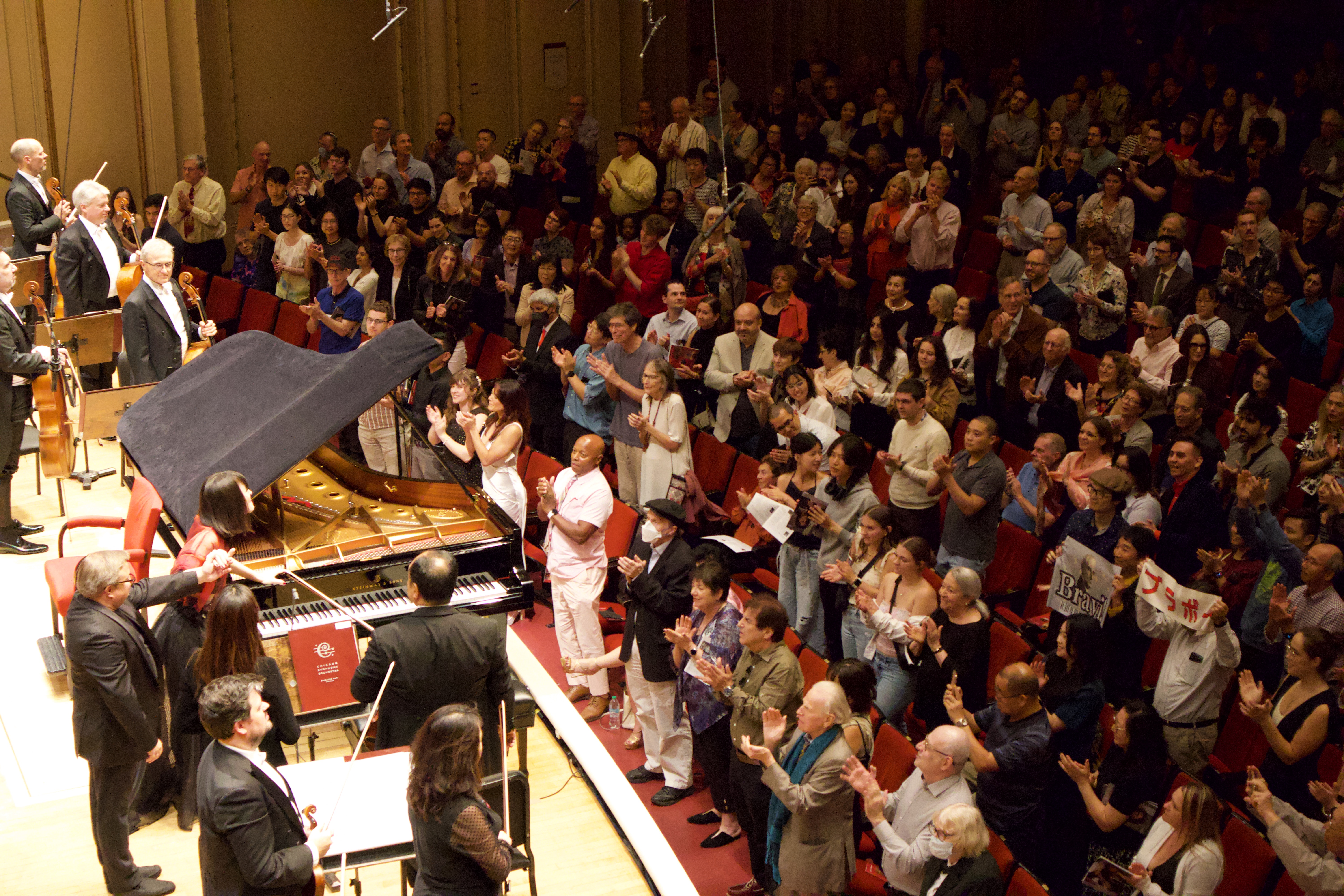 There’s a Ravel in the crowd yelling Bravi — can you spot him?