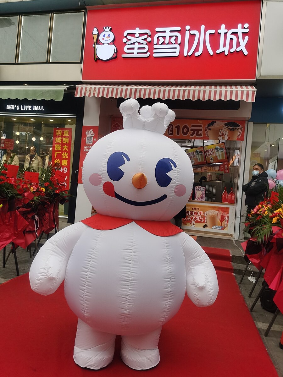 Mixue - known for its cheap drinks and red-cloaked Snow King mascot - raised 444 million USD in an initial public offering by selling 17 million shares in the deal at a fixed price of HKD 202.5 each. Reuters.