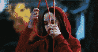 Me after listening to hindi commentary in IPL.