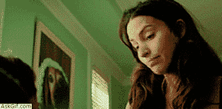 जब आपका अपने बॉय फ्रेंड से झगड़ा होता है।